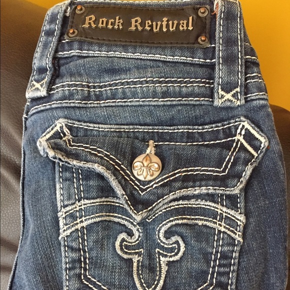 Rock Revival, bootcut, size 24!✨