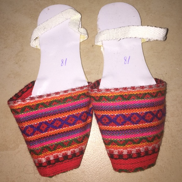 Ecuadorian shoes size 18 in eacudorian shoes - Picture 1 of 1