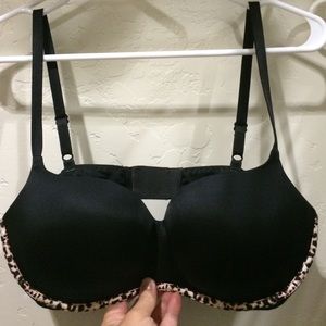 Victoria Secret Bra - 34DD