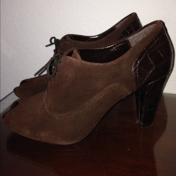 Moving Sale! Brown Suede Open-toe Ankle Booties - Picture 2 of 4