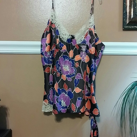 Lace Trim Tank Top