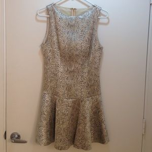 Love it. Have only wore it once!