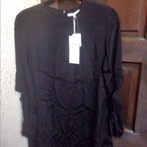 SOLD🔥Little White Martine Lies Dress - Picture 2 of 4