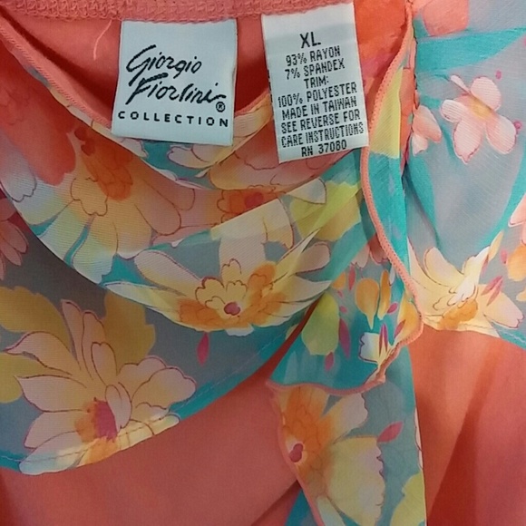 Tropical Side Ruffle Tank Top - Picture 2 of 4