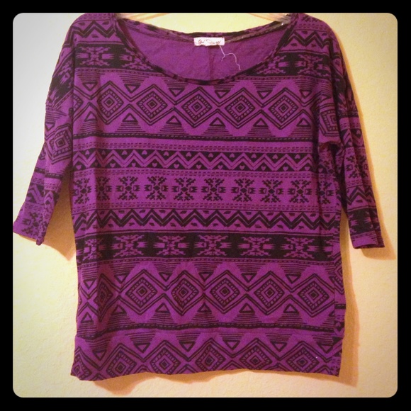 🚫SOLD🚫 Purple Tribal Print Top