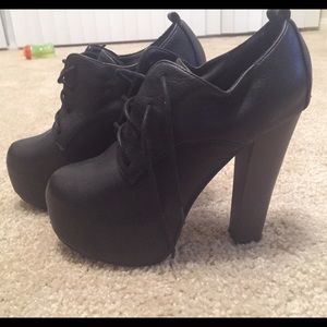 Forever 21 booties