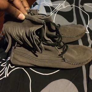 Grey moccasins fairly new