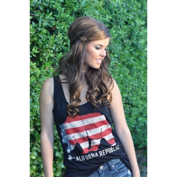 HOLDING💕CA bear tank top