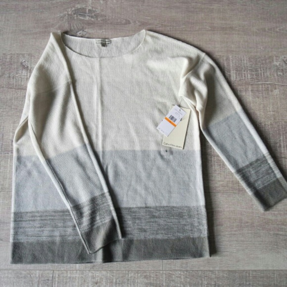 New  Calvin Klein Jeans sweatet - Picture 2 of 3