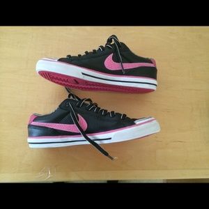 Pink and black nike's