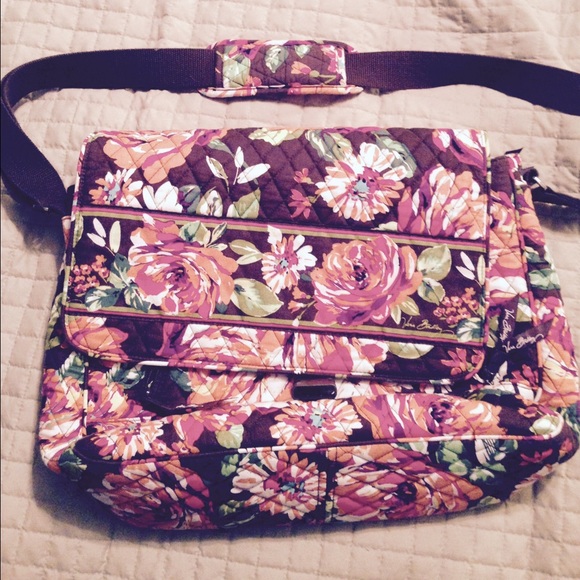 Vera Bradley *RARE* English Rose Messenger Bag