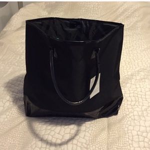 authentic Burberry fragrances bag