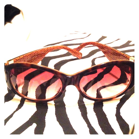 🚫ON HOLD🚫Coach sunglasses (tortoise)