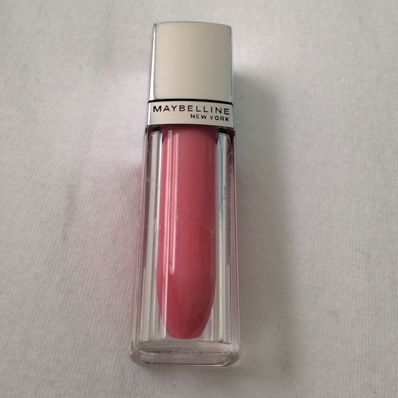 Maybelline Magic Elixir Lipgloss in Petal Push