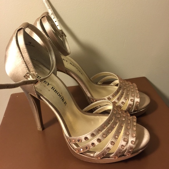 Champagne heels with rose gold details