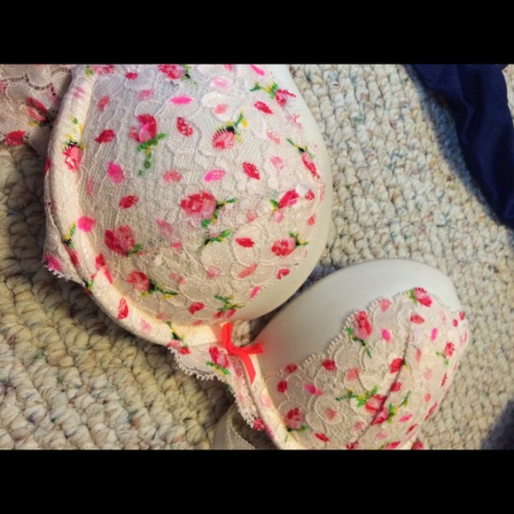 34a victoria secret bra