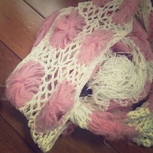 Pink and ivory knit accent scarf