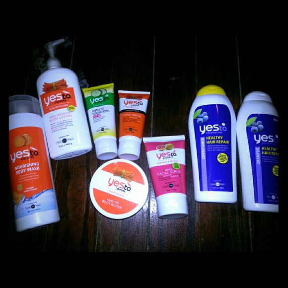 Yes To Bundle Skin & Hair Care Bundle!!