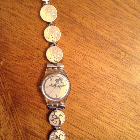 Rare ladies lavender and cream swatch