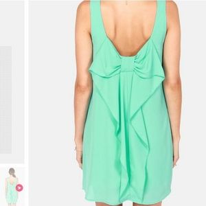 Lulu's ocean colored now dress!