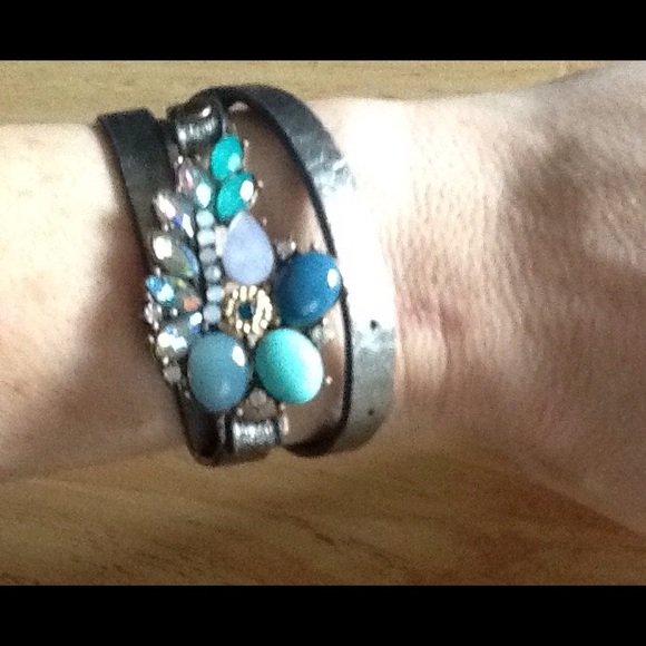 Reserved for @lindleyy Peacock Wrap Bracelet
