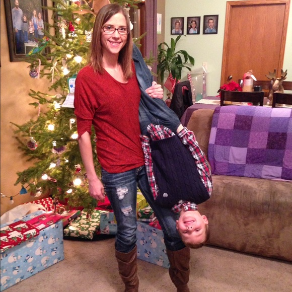 💝Hi, I’m Rachel! Happy Poshing💝 - Picture 12 of 16