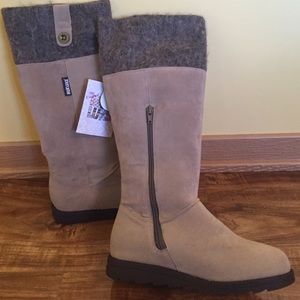 Mukluk boots