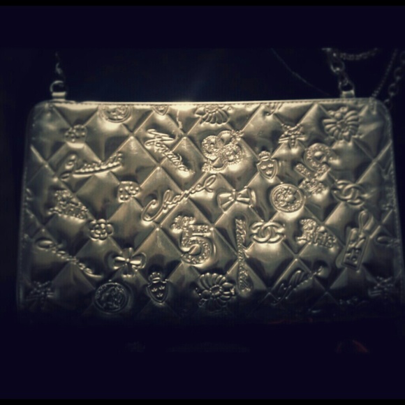 Just sharing Chanel bag