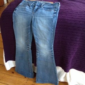 AE Skinny super stretch Flare 8 short