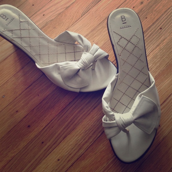 Bakers shoes. Cute cream colored sandal wedge!