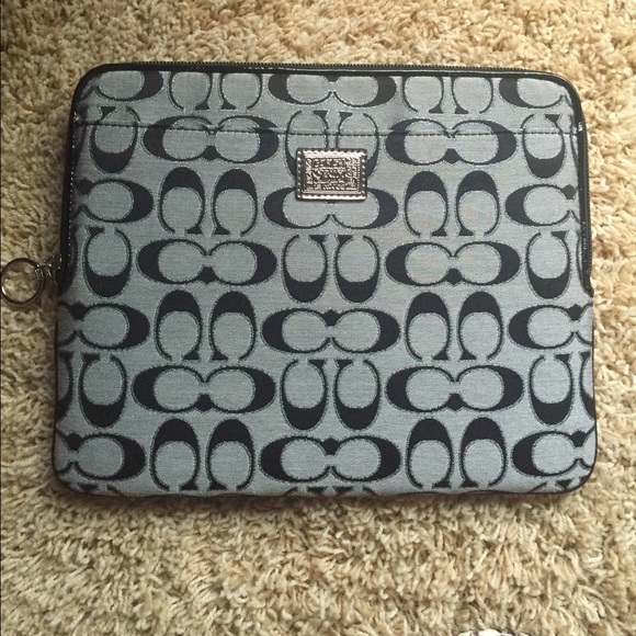 Coach iPad case - Picture 3 of 4