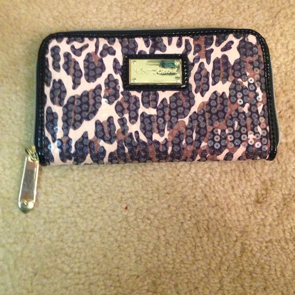 Betsy Johnson wallet
