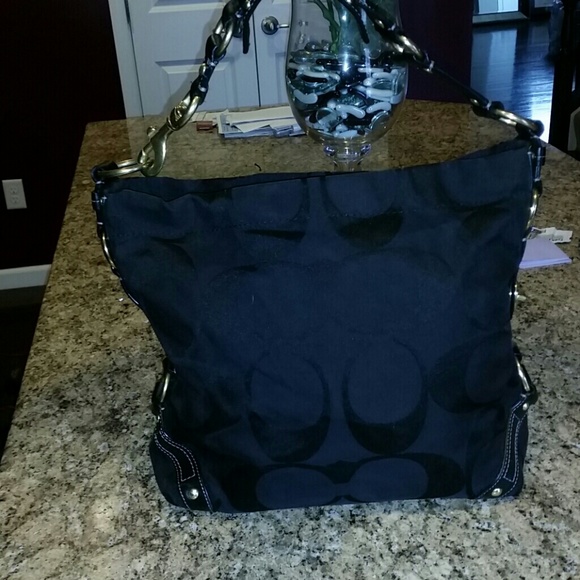 Coach Handbags - Large Coach handbag