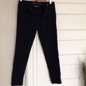 AE Superstretch Jegging size 8 Short