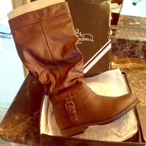 Riding Boots. Brown, Wide Calf. Sz8.