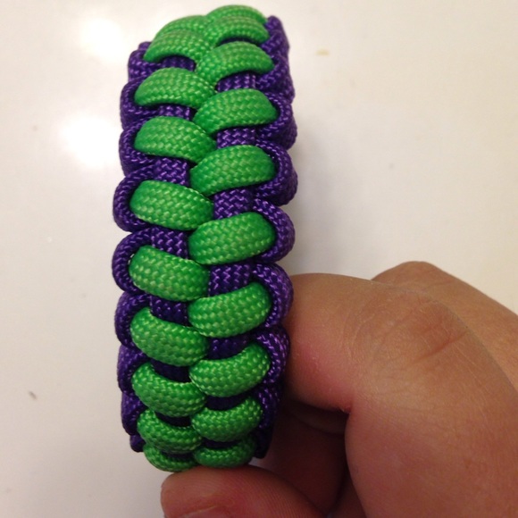 Braided purple and green para cord bracelet