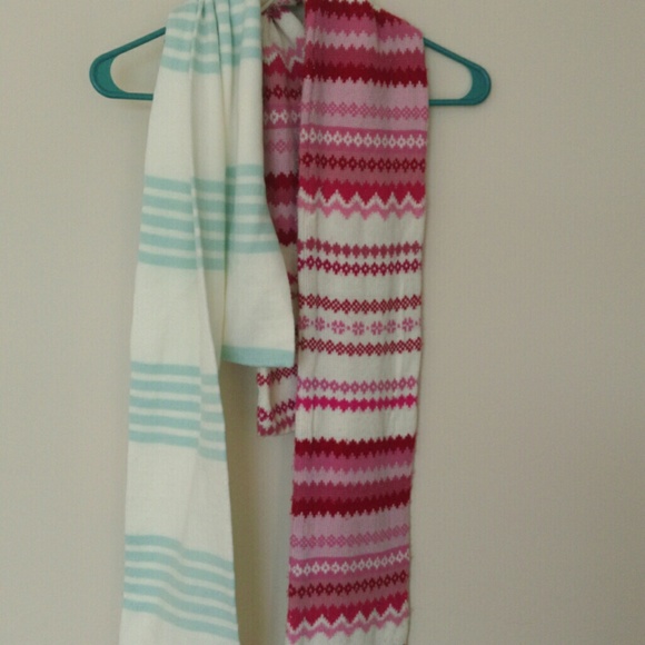 Scarfs