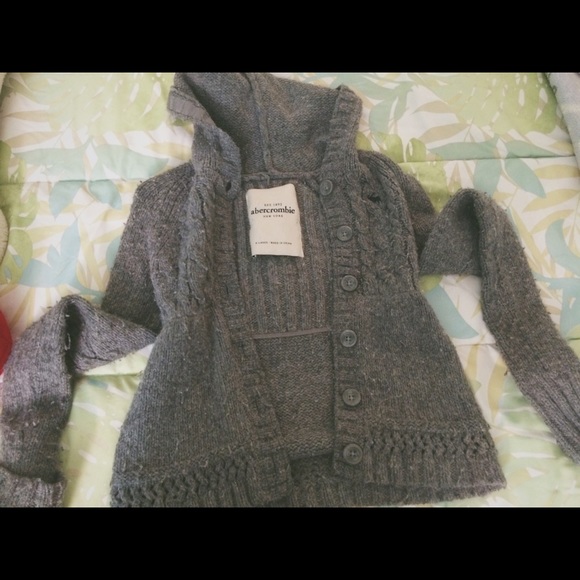 Abercrombie knitted hoodie !