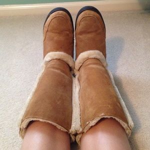UGG Sundance II