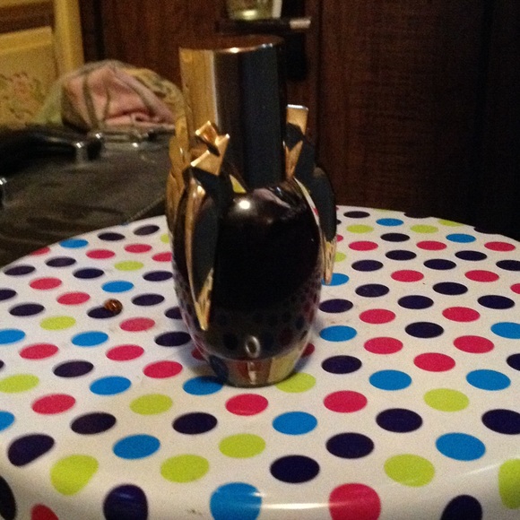 I'm selling lady gaga fame perfume. Brand new.