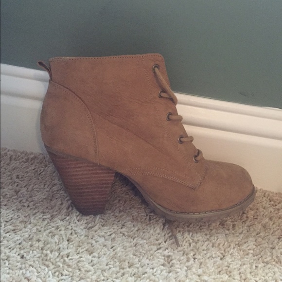 Tan short heeled booties