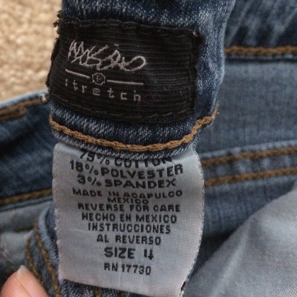 Jeans - Picture 2 of 2