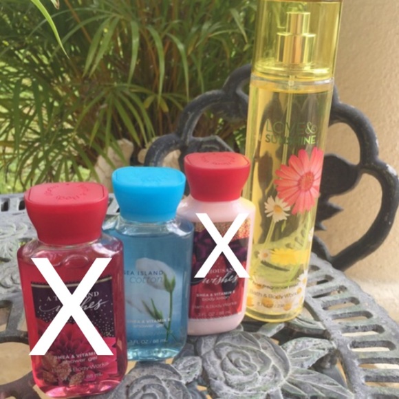 4 Bath and Body Works Bundle