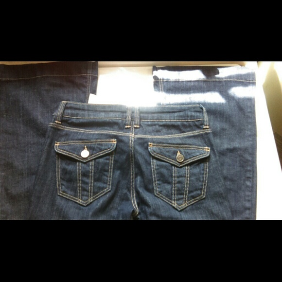 Burberry jeans! Size 26, new!