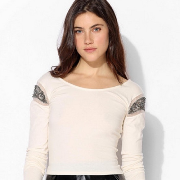 ‼️SOLD ‼️Urban Outfitters Long Sleeve Crop