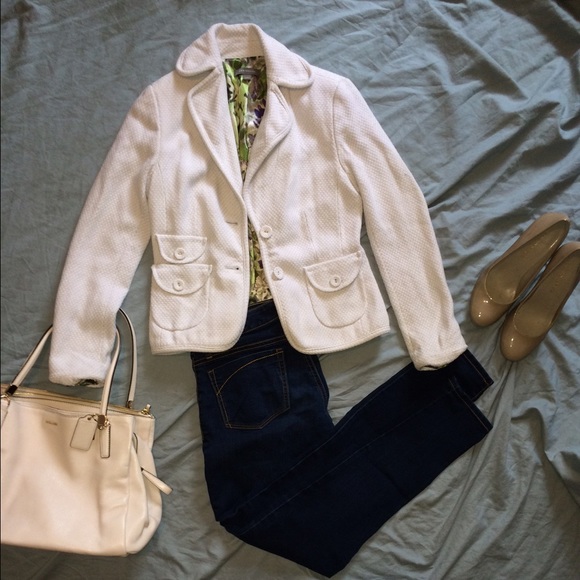 Ann Taylor light gray white blazer