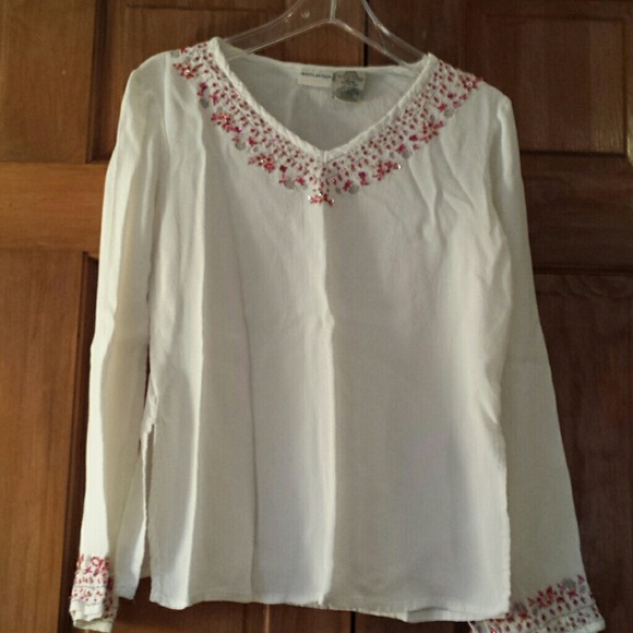 White beads dress shirt.