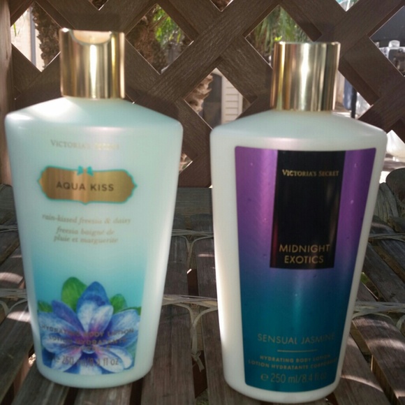 Nwot Victoria Secret Aqua Kiss & Midnight exotic