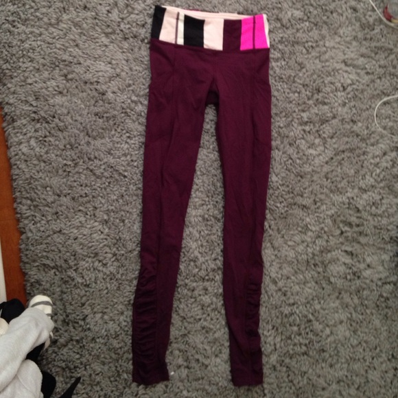 yoga pants