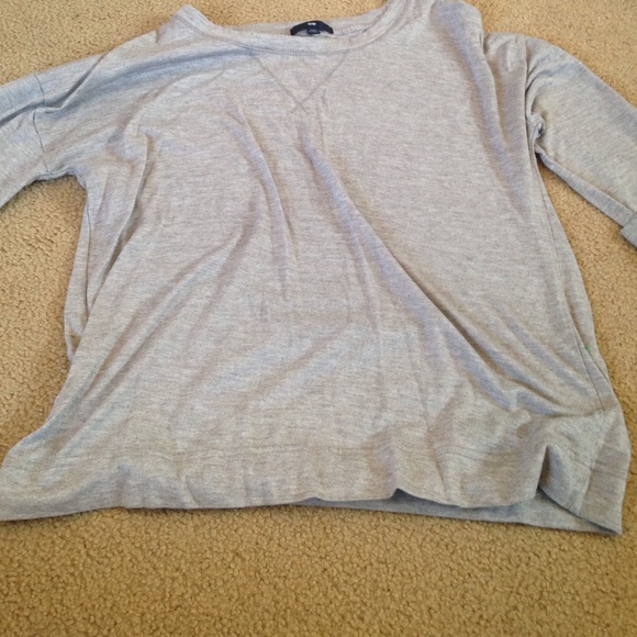 Gap shirt